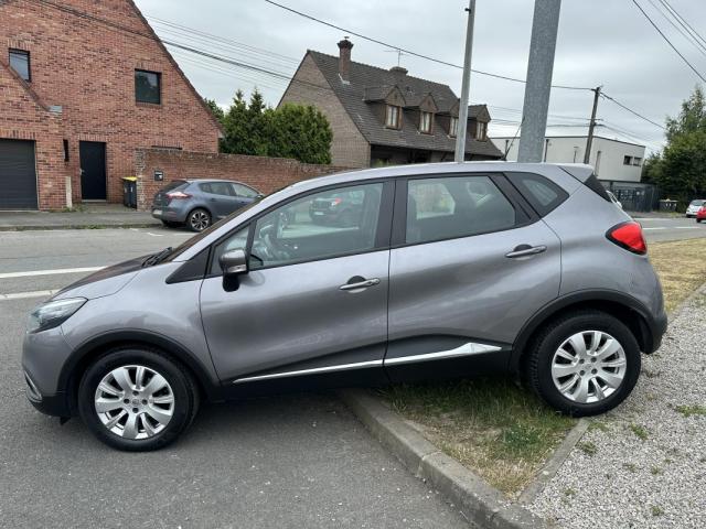 Renault Captur image 2