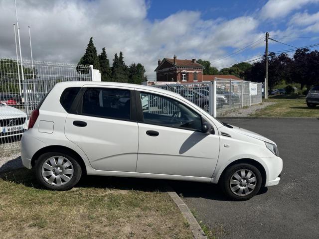 Chevrolet Aveo image 7