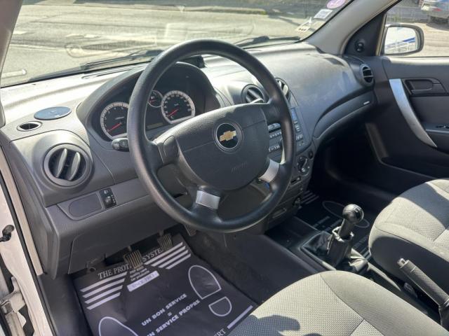 Chevrolet Aveo image 5