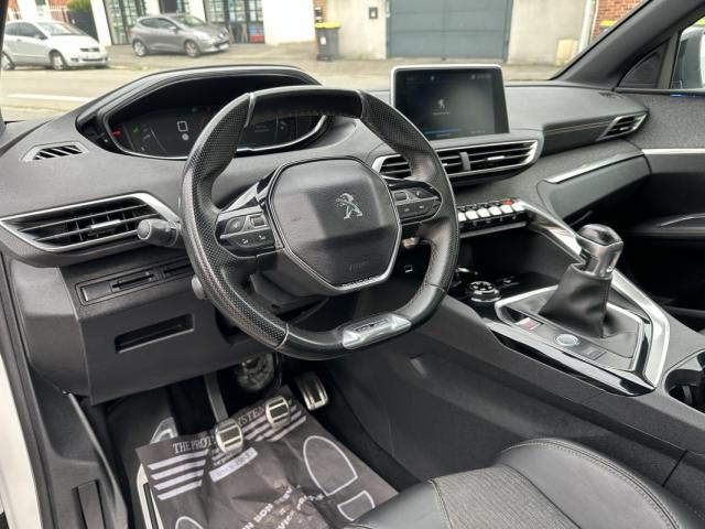 Peugeot 3008 image 9