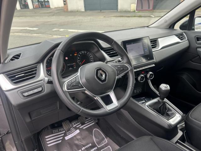 Renault Captur image 8