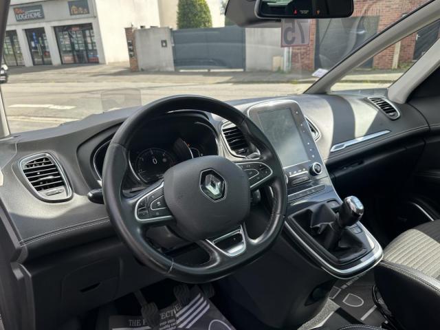 Renault Scénic image 6