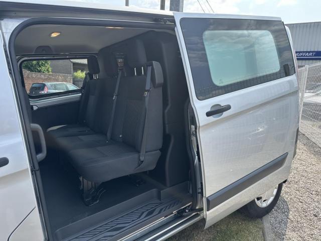 Ford Transit image 2