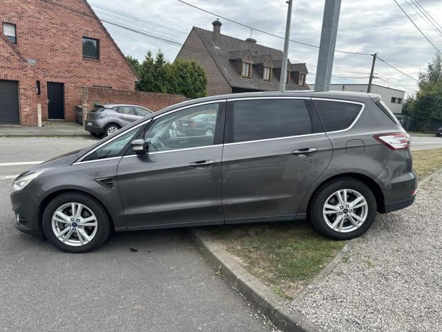 Ford S-Max image 6