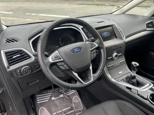 Ford S-Max image 7
