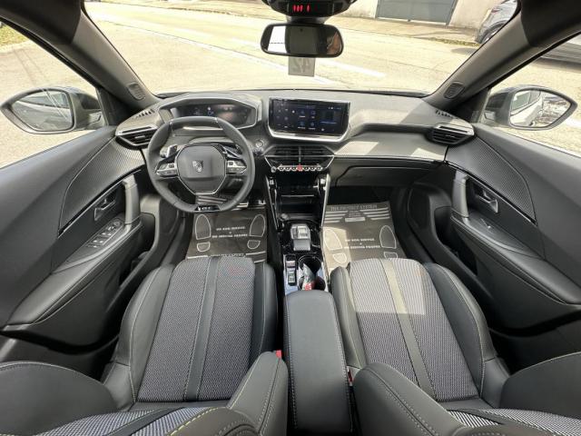 Peugeot 2008 image 7