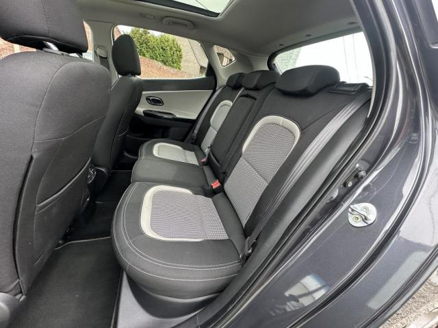 Kia Cee'D image 5