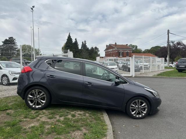 Kia Cee'D image 3