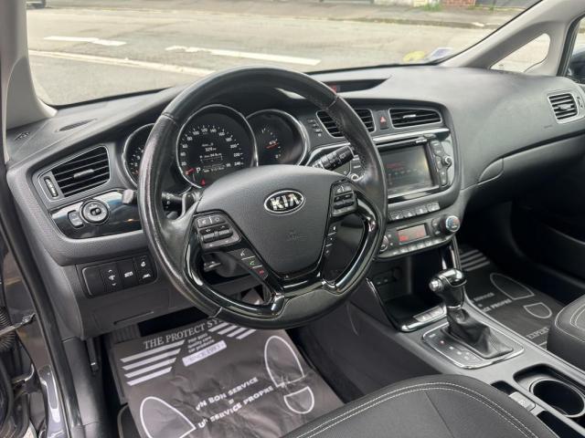 Kia Cee'D image 7