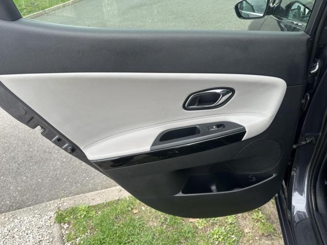 Kia Cee'D image 8