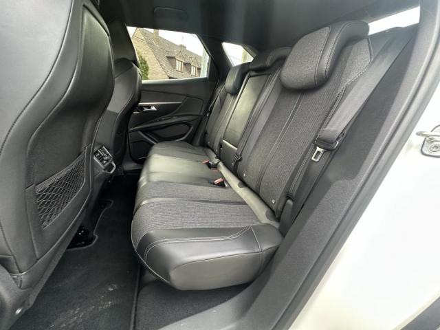 Peugeot 3008 image 7