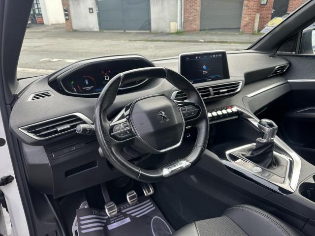Peugeot 3008 image 1