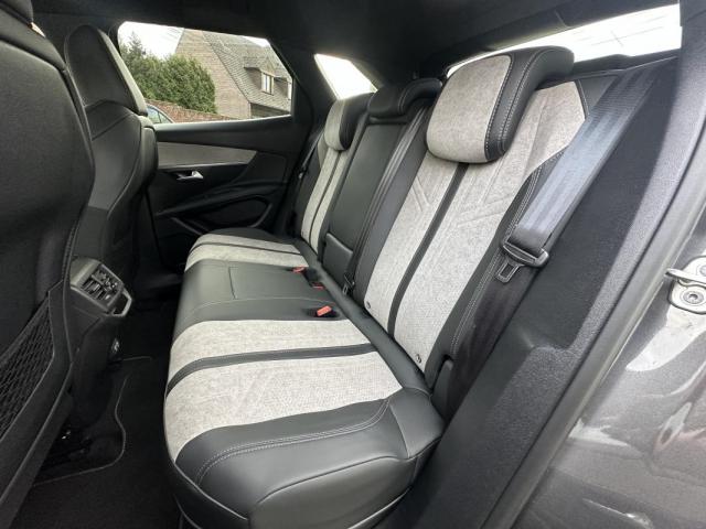 Peugeot 3008 image 4