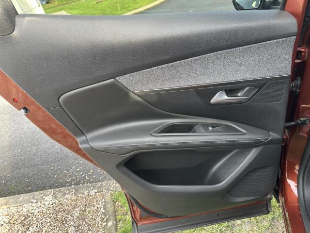 Peugeot 3008 image 7