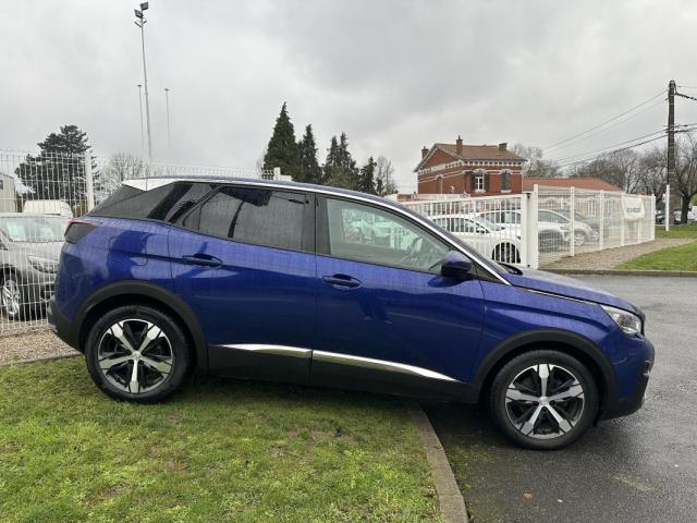 Peugeot 3008 image 2