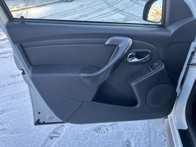 Dacia Duster image 5