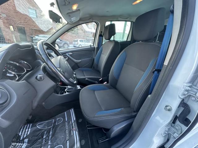 Dacia Duster image 3