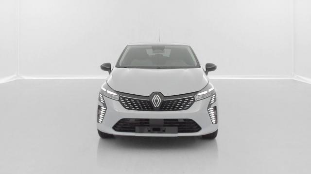 Renault Clio image 2