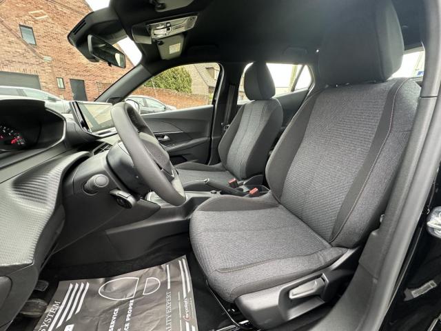 Peugeot 2008 image 7