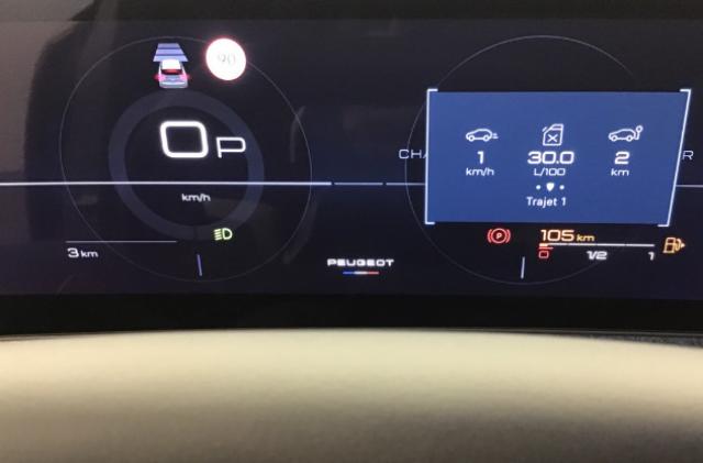 Peugeot 3008 image 2