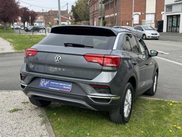 Volkswagen T-Roc image 8
