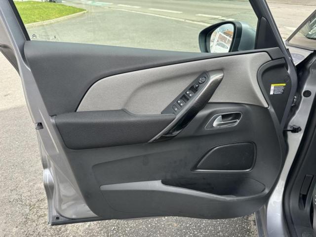 Citroen C4 Picasso image 9