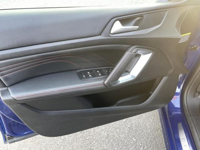 Peugeot 308 image 3
