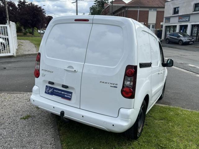 Peugeot Partner image 1