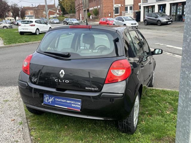 Renault Clio image 1