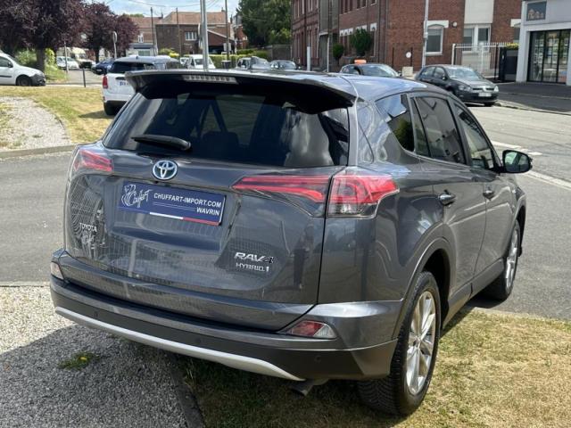 Toyota Rav4 image 3