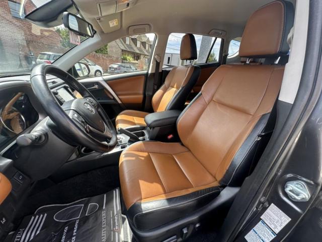 Toyota Rav4 image 8