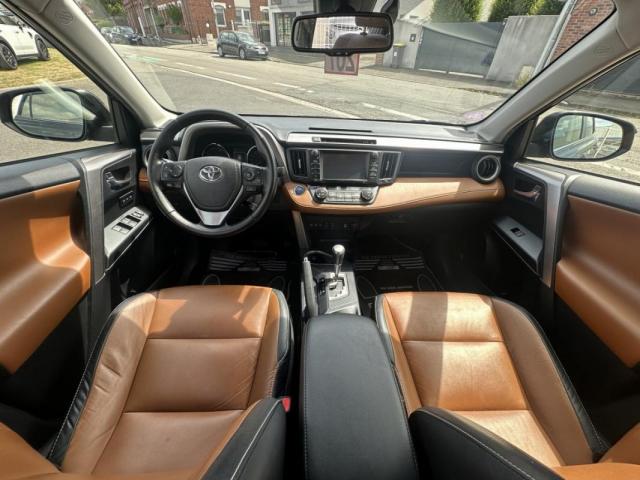Toyota Rav4 image 7