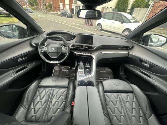 Peugeot 3008 image 3