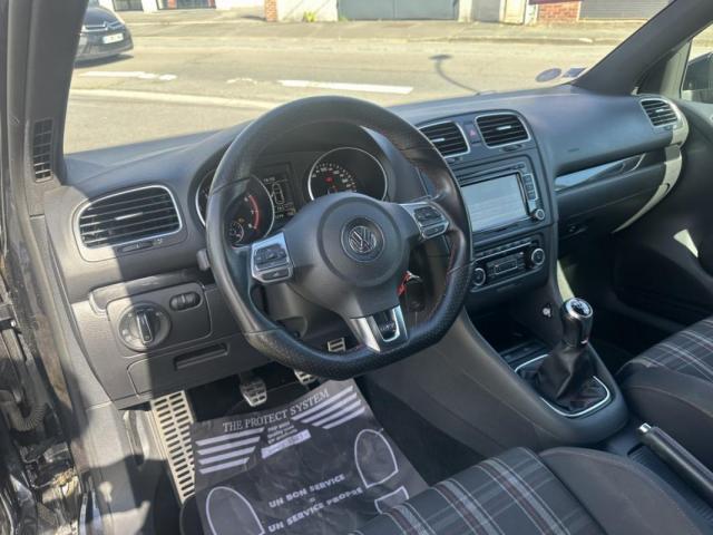 Volkswagen Golf image 9