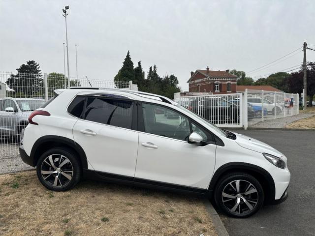 Peugeot 2008 image 4