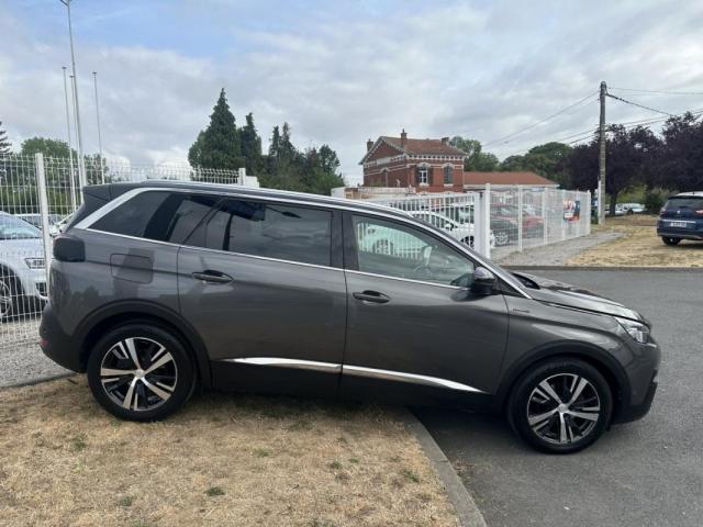 Peugeot 5008 image 4