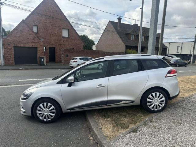 Renault Clio image 8