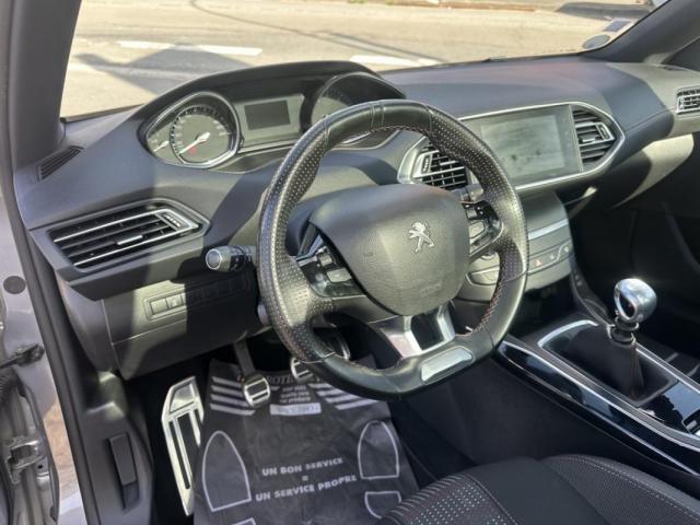 Peugeot 308 image 7