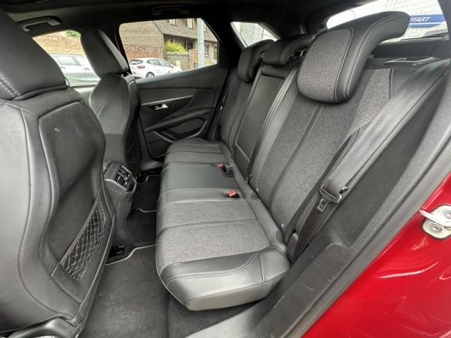 Peugeot 3008 image 1