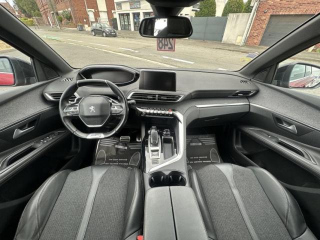 Peugeot 3008 image 2