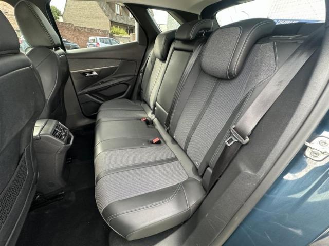 Peugeot 3008 image 1