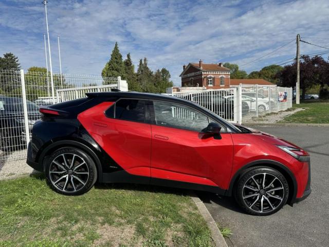 Toyota C-Hr image 2