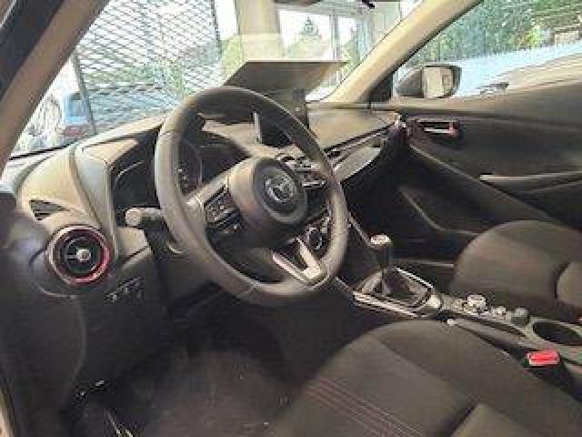Mazda 2 image 1