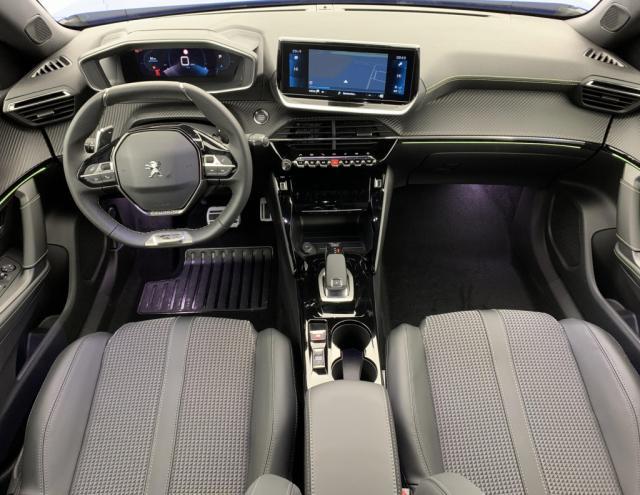 Peugeot 2008 image 4