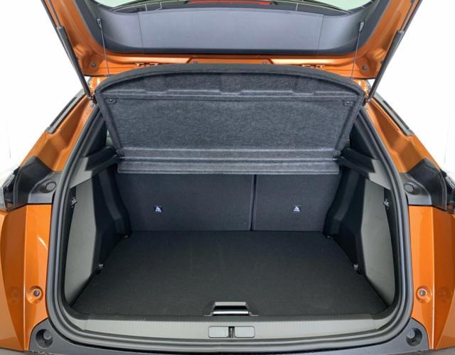 Peugeot 2008 image 1