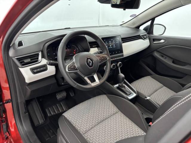 Renault Clio image 2