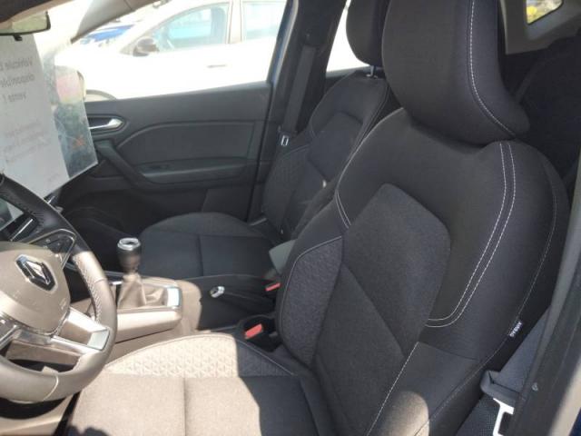 Renault Captur image 1
