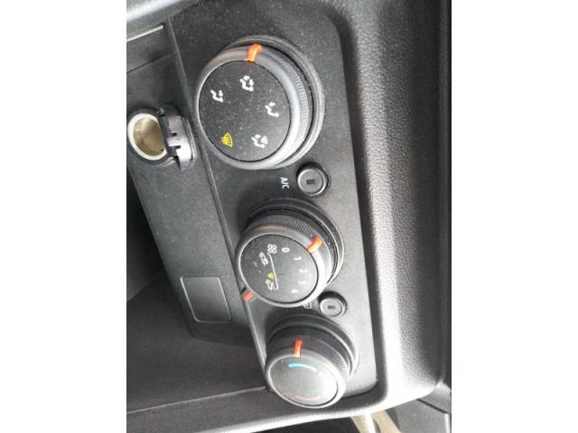 Dacia Sandero image 2