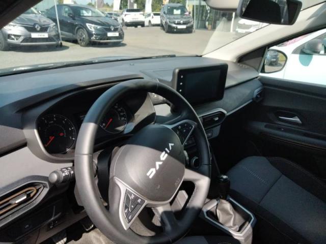 Dacia Jogger image 1
