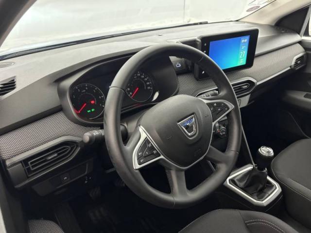 Dacia Sandero image 1